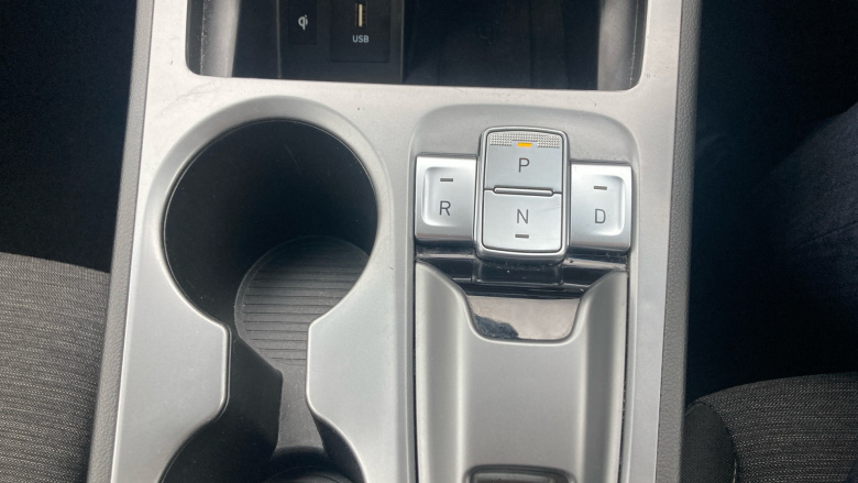 Hyundai KONA 150kW Premium 64kWh 5dr Auto Electric Hatchback